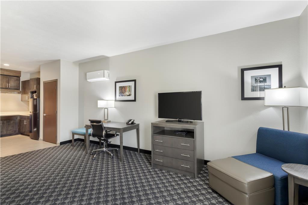 Best Western Plus Waller Hotel Стая снимка